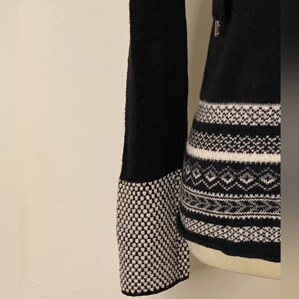 Guess Jeans Black & White Hoodie Sweater- Size M - Picture 4 of 13